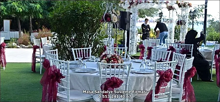 Masa Sandalye Süsleme