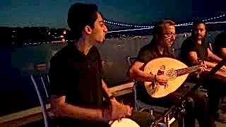 Fasıl Ekibi İstanbul geneli hizmet vermektedir. Hemen Arayın. Dilediğiniz Yerde Eğlenin. Eğlenceli Fasıl Ekibi. Fasıl Ekibi Kiralama, İstanbul'da müzisyen grubu ve orkestra ekibi ile özel günlerinize renk katıyoruz.