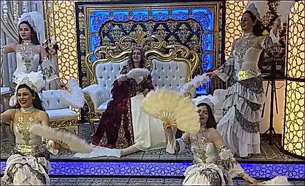 Beyaz Nedime Kostümü