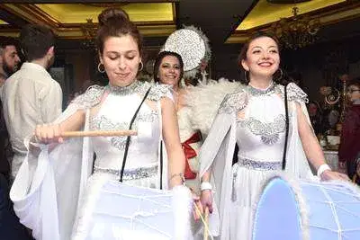 Nedime Dansçı Kostümü