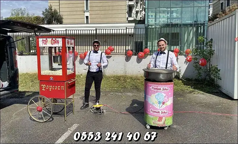 Patlamış Mısır Arabası 